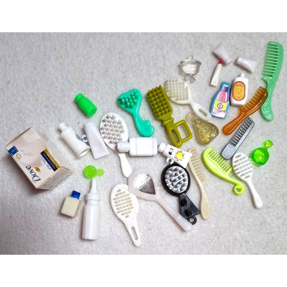 Vtg Barbie Size Bathroom Accessories White Green Toiletries Brush Comb Soap